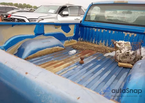 1999 Dodge Ram 1500 St from USA, damaged, VIN 1B7HC16YXXS305002